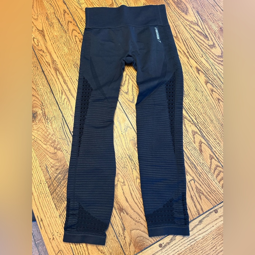 Gymshark Black leggings size Medium